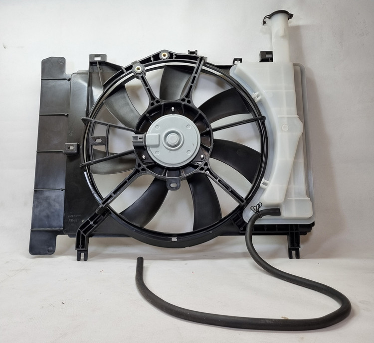 فن کامل رادیاتور تویوتا یاریس 11-2005 - پاسن چینی